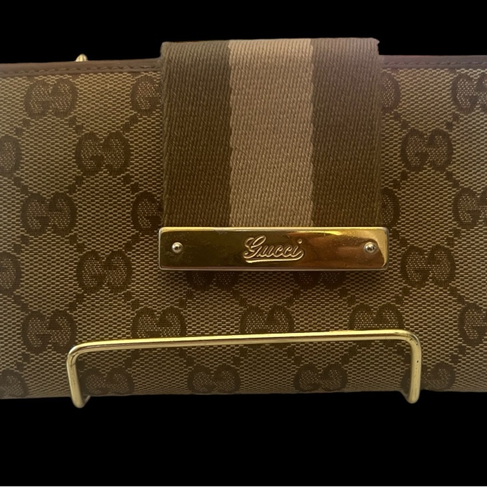 Authentic Gucci Long Wallet